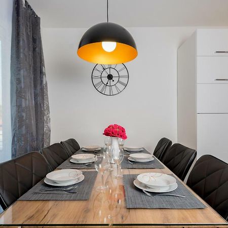 Villa Anja 1St Floor 페로이 외부 사진