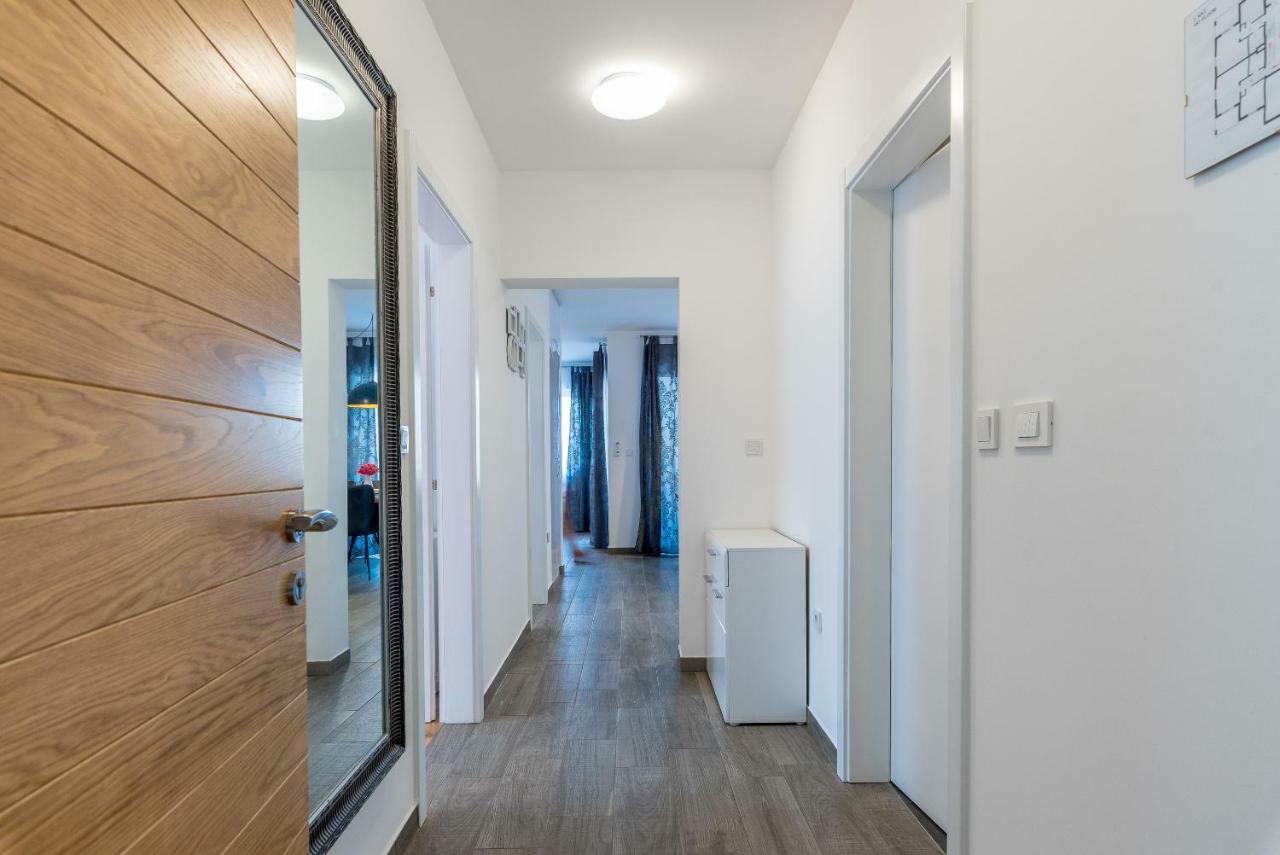 Villa Anja 1St Floor 페로이 외부 사진