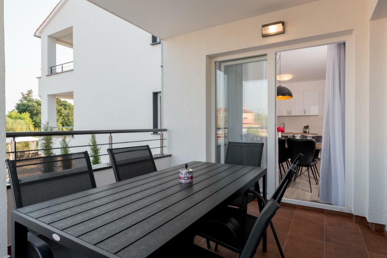 Villa Anja 1St Floor 페로이 외부 사진
