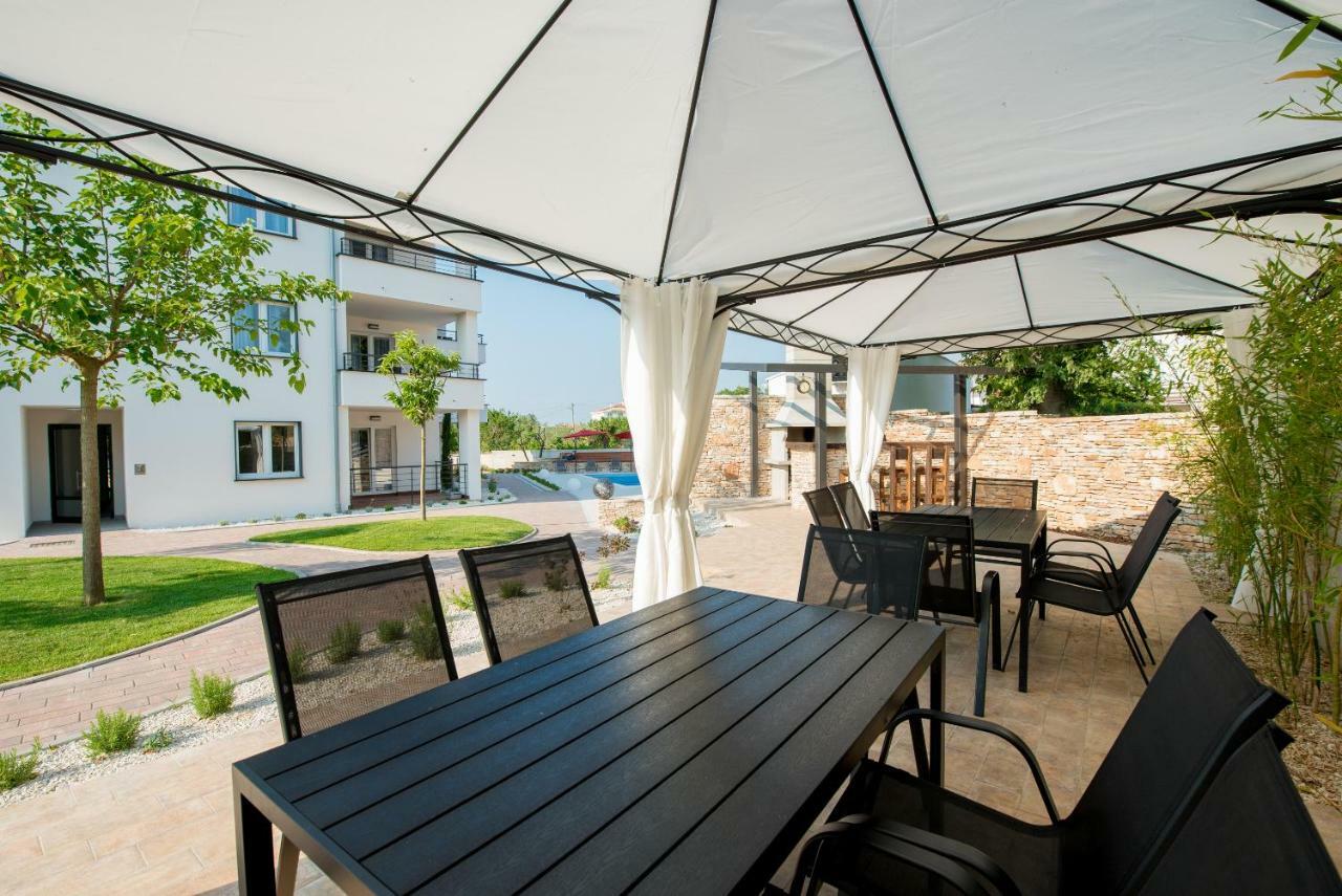 Villa Anja 1St Floor 페로이 외부 사진