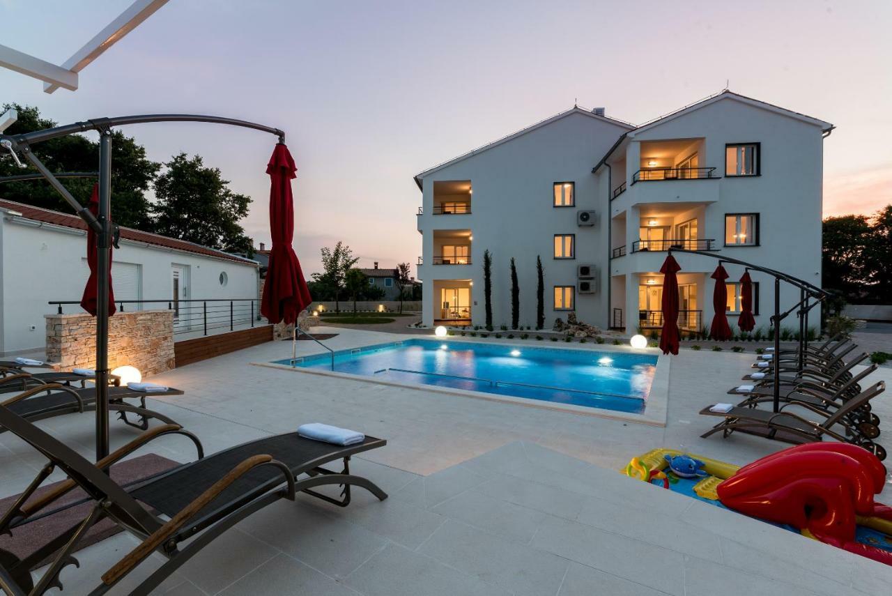 Villa Anja 1St Floor 페로이 외부 사진