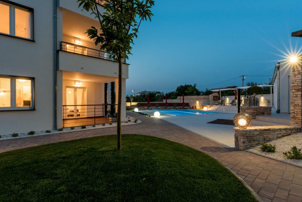 Villa Anja 1St Floor 페로이 외부 사진