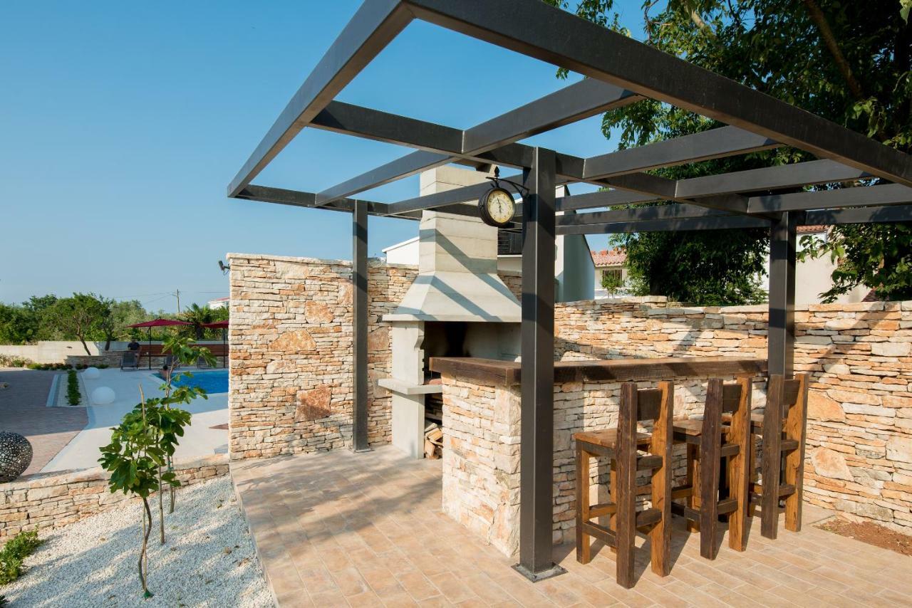 Villa Anja 1St Floor 페로이 외부 사진