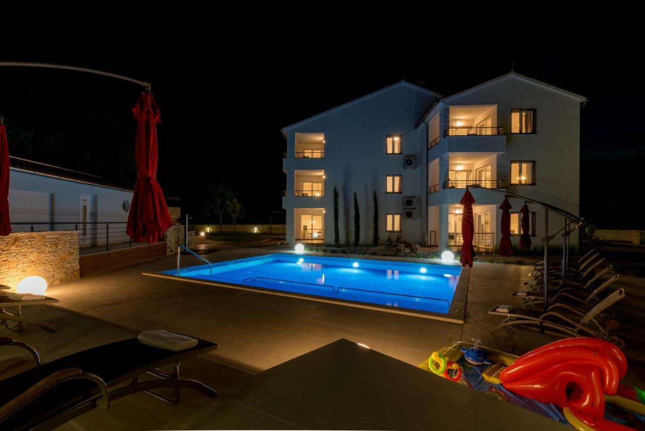 Villa Anja 1St Floor 페로이 외부 사진