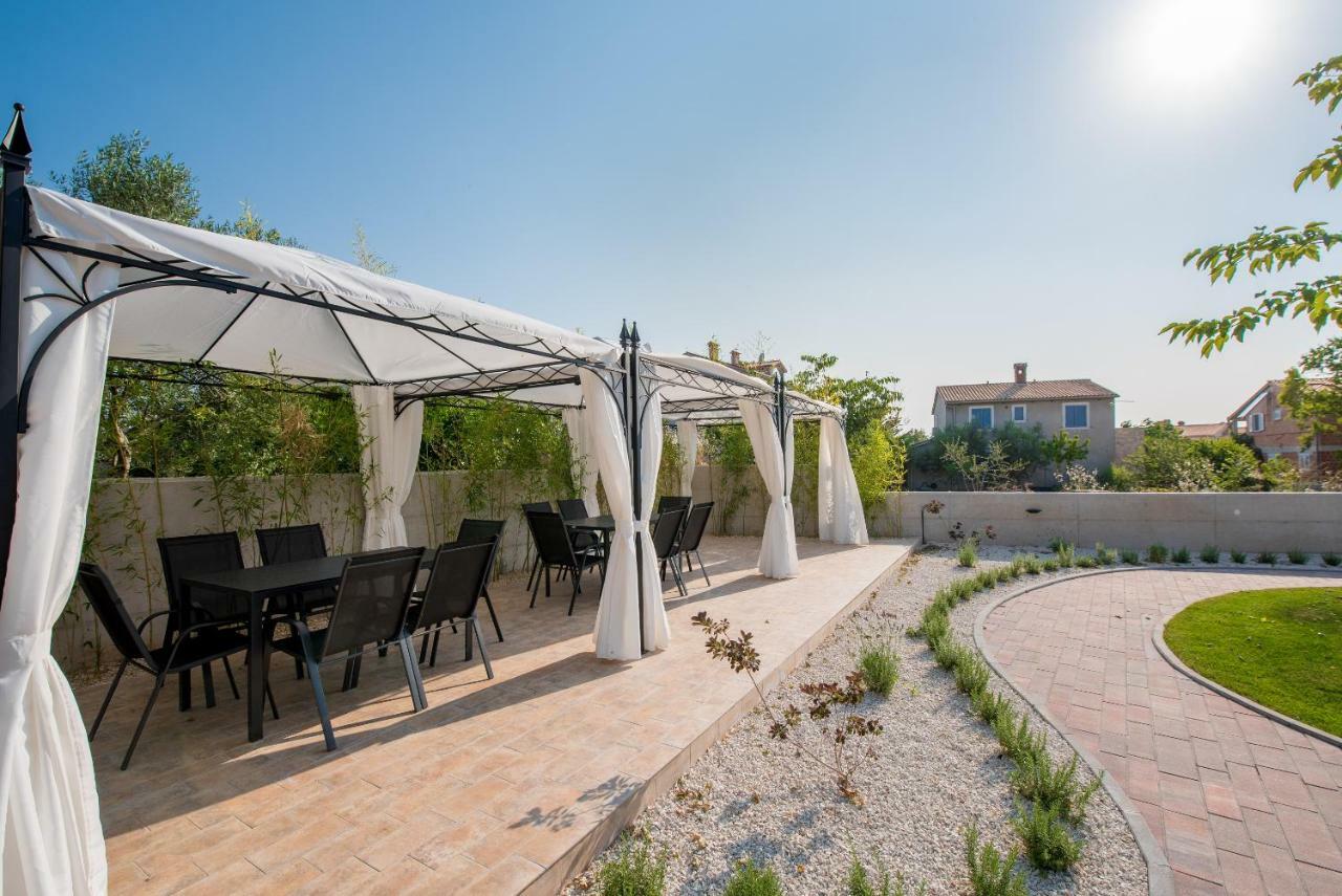Villa Anja 1St Floor 페로이 외부 사진