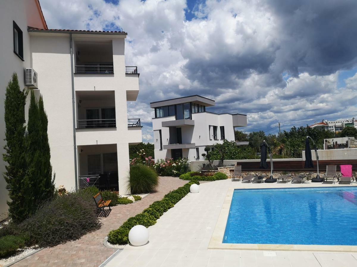 Villa Anja 1St Floor 페로이 외부 사진