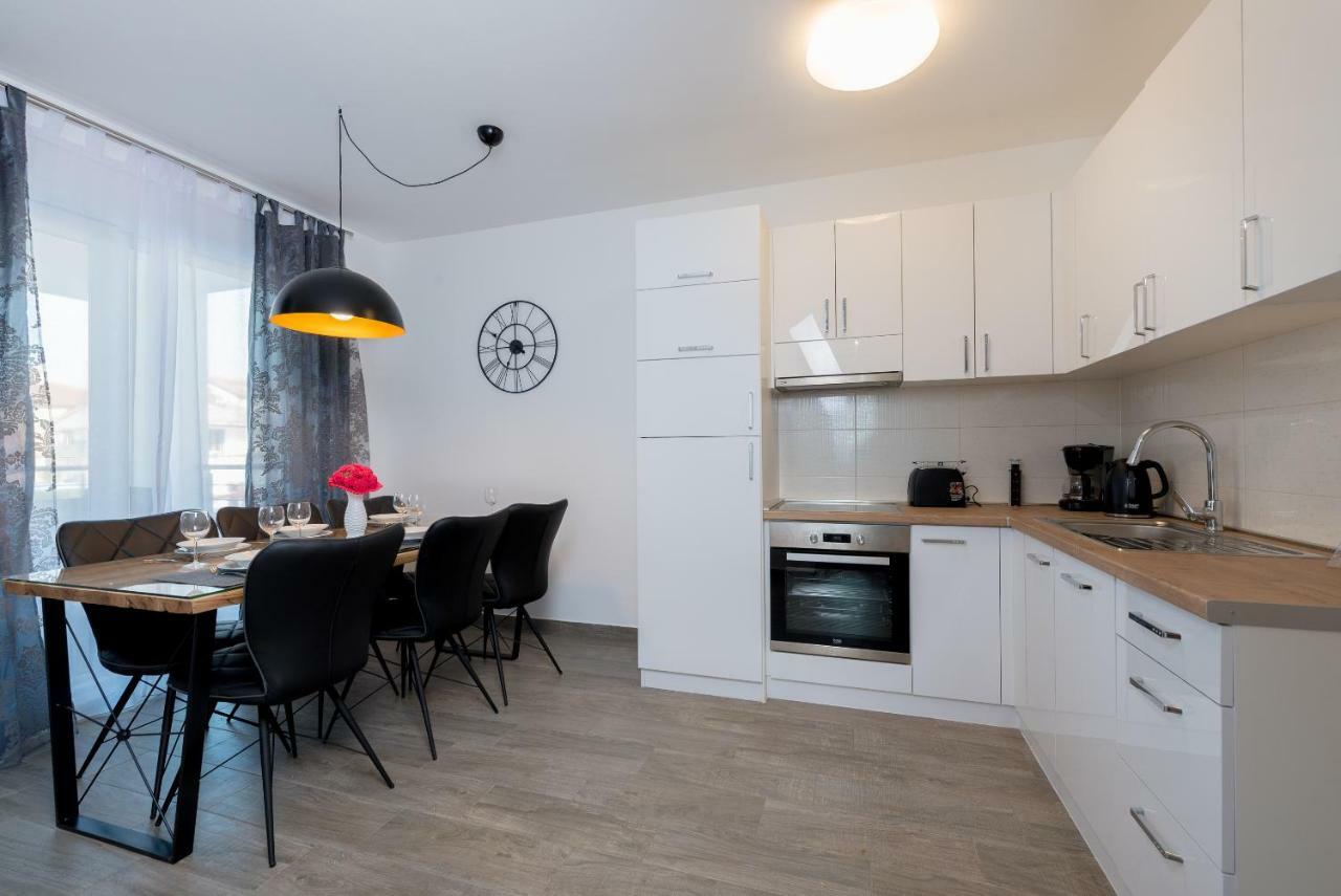 Villa Anja 1St Floor 페로이 외부 사진