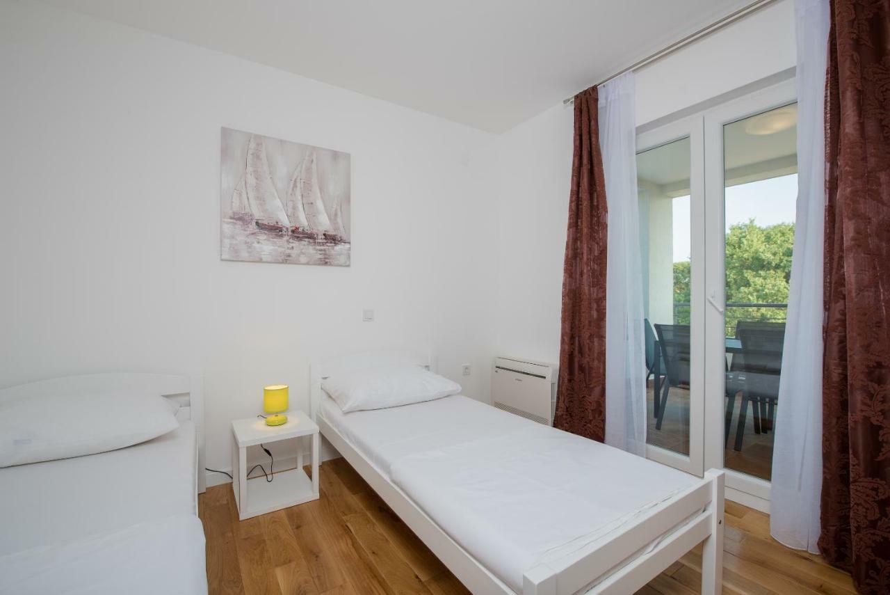 Villa Anja 1St Floor 페로이 외부 사진